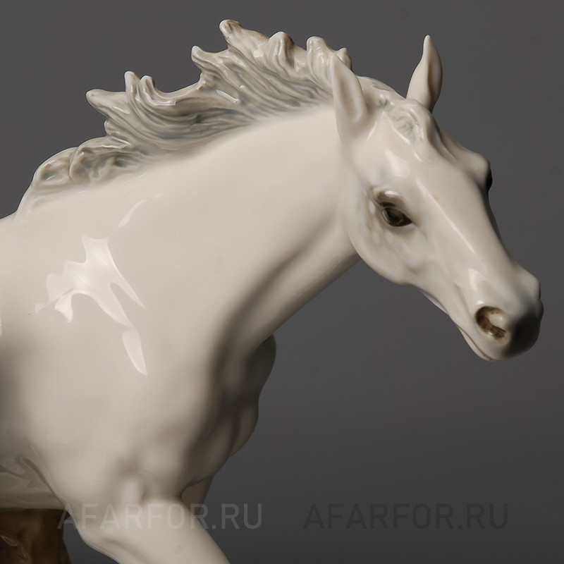 Фарфоровая статуэтка "Лошадь и жеребёнок" Rosenthal Германия