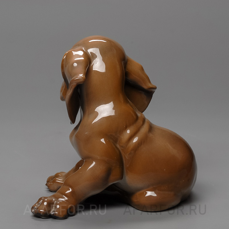 Фарфоровая статуэтка "Щенок таксы сидит" Rosenthal Германия