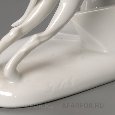 Фарфоровая статуэтка "Погоня. Бегущие борзые" Rosenthal Германия (фото №34186)