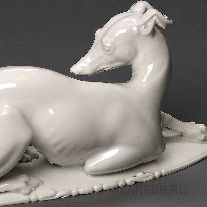Фарфоровая статуэтка "Левретка лежит" Rosenthal Германия