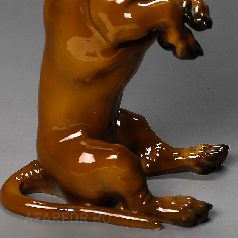 Фарфоровая статуэтка "Такса сидит" Rosenthal Германия