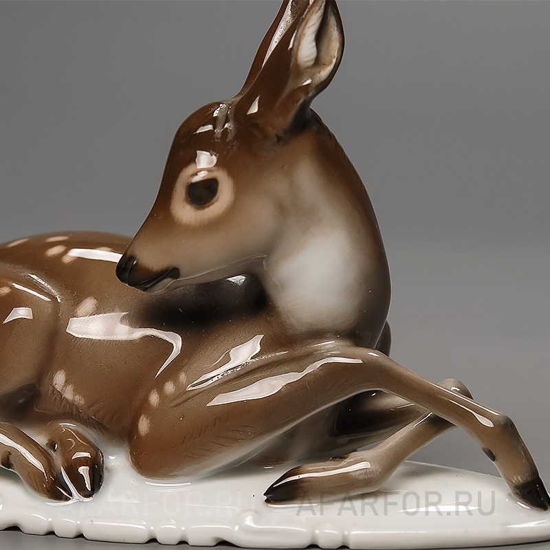 Фарфоровая статуэтка "Лежачий оленёнок" Rosenthal Германия