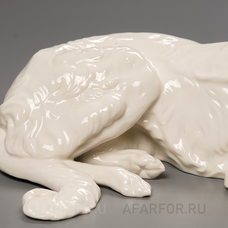 Фарфоровая статуэтка "Русская Борзая" Nymphenburg Германия