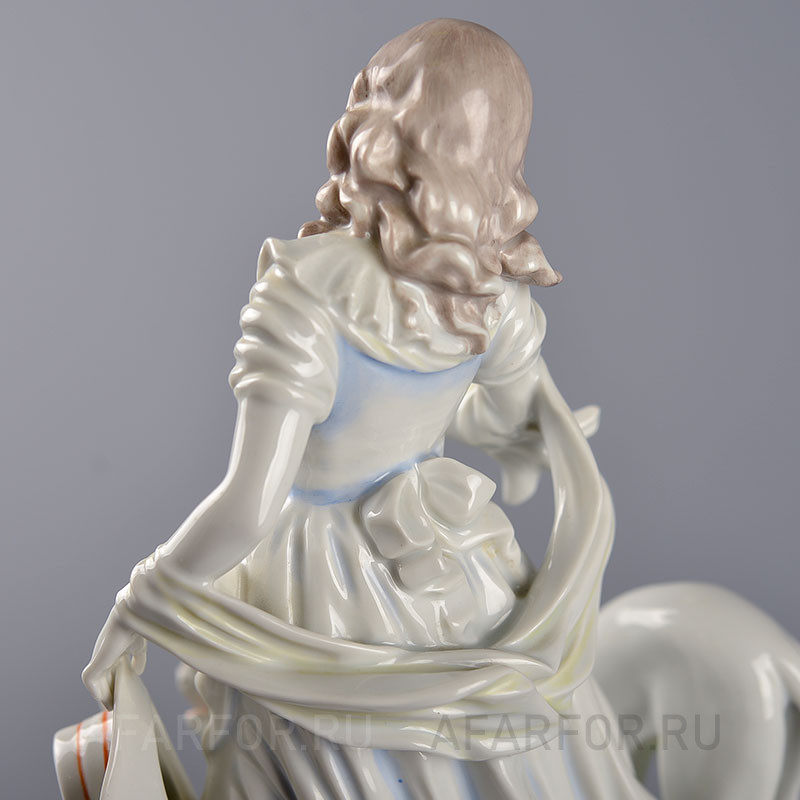 Фарфоровая статуэтка «Игра. Девушка и борзая» Rosenthal Германия