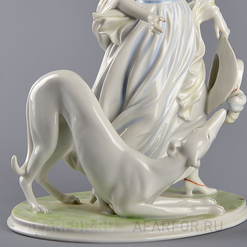 Фарфоровая статуэтка «Игра. Девушка и борзая» Rosenthal Германия