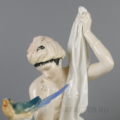 Фарфоровая статуэтка «Шахерезада с попугаем» Karl Ens Германия (фото №37764)