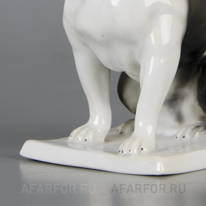 Фарфоровая статуэтка «Английский бульдог» Fraureuth Германия
