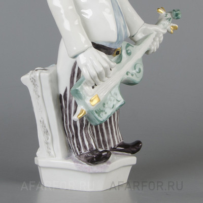 Фарфоровая статуэтка "Клоун-гитарист и аккордеон" Meissen Германия
