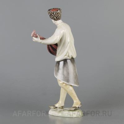 Фарфоровая статуэтка "Мандолинист Гофрид" Nymphenburg Германия (арт. 2288-2, фото №38169)