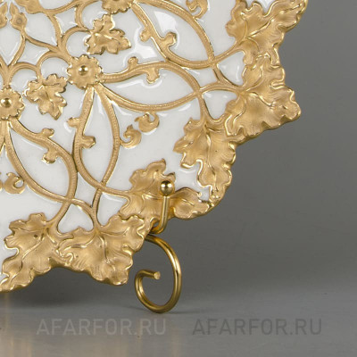 Декоративное блюдо из фарфора "Виноградные листья" Meissen Германия (арт. 2290-2, фото №38208)