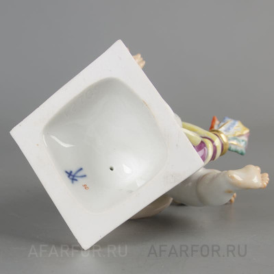Фарфоровая статуэтка "Знак зодиака Стрелец" Meissen Германия (арт. 2291-2, фото №38226)