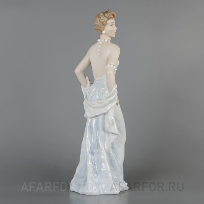 Фарфоровая статуэтка "Девушка в голубом платье" Rosenthal Германия (арт. 2294-2, фото №38264)