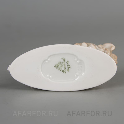 Фарфоровая статуэтка "Болонка с поднятой лапкой" Rosenthal Германия (арт. 2296-2, фото №38303)