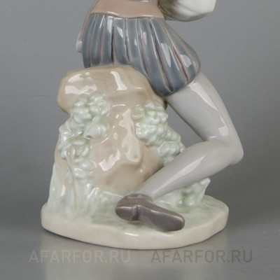 Фарфоровая статуэтка "Дон Кихот сидит" Lladro Испания (фото №38594)