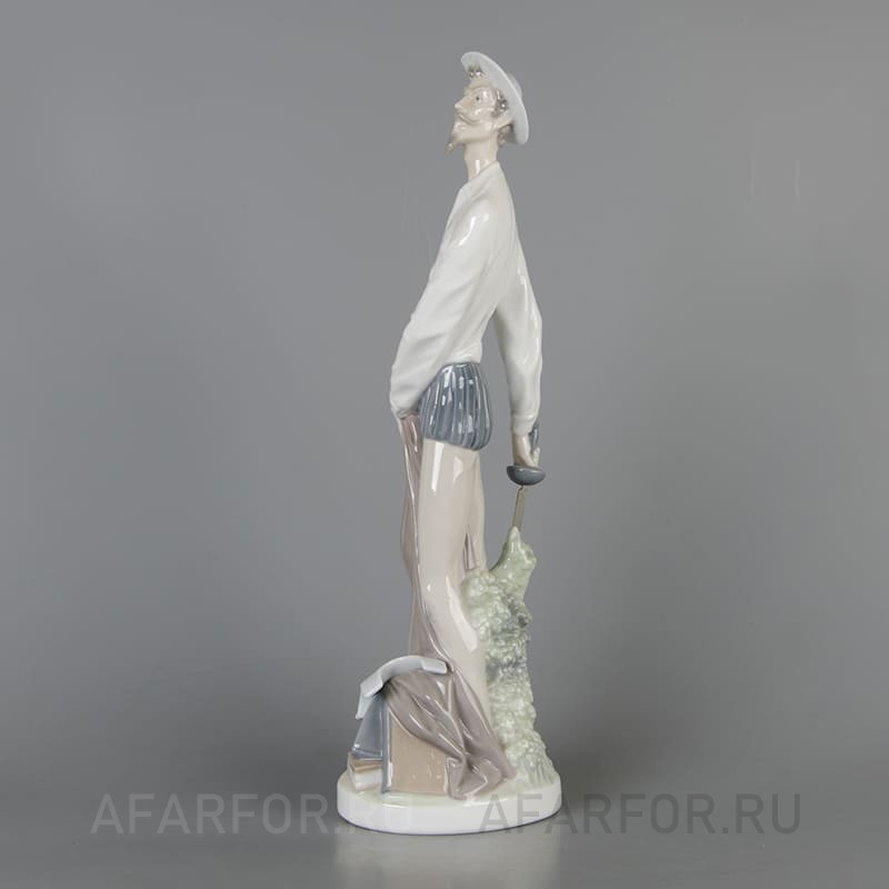 Фарфоровая статуэтка «Дон Кихот стоит» Lladro Испания