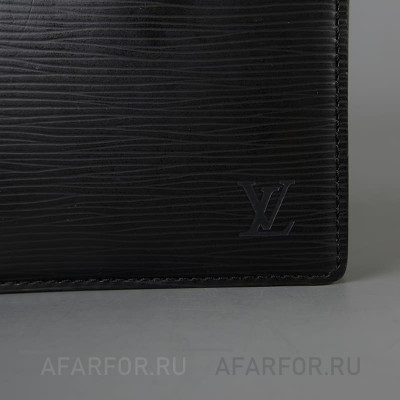 Винтажная косметичка "Louis Vuitton" из черной кожи Epi, Франция (фото №38716)