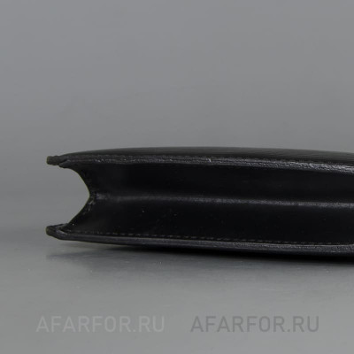 Винтажная косметичка "Louis Vuitton" из черной кожи Epi, Франция (фото №38722)