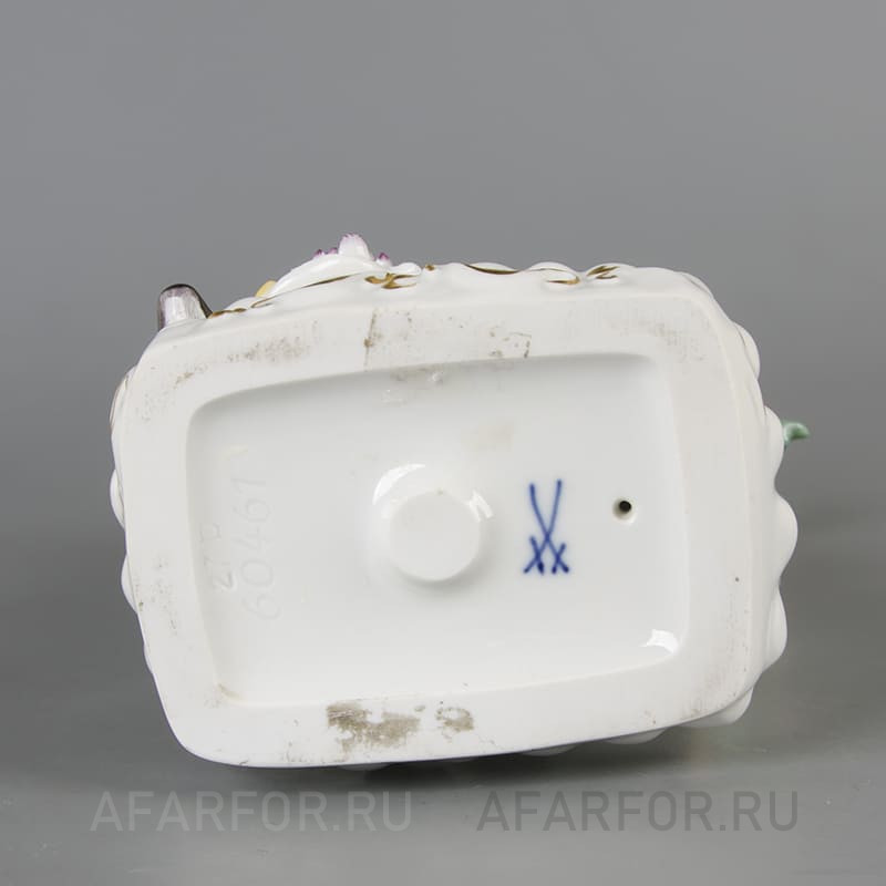 Фарфоровая статуэтка «Цирковой фокусник» Meissen Германия